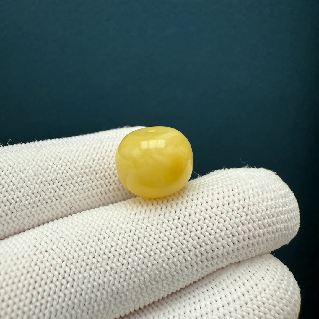 B9608天然原矿蜜蜡微瑕老型 13.8*11.2mm 支持复检 假一罚十