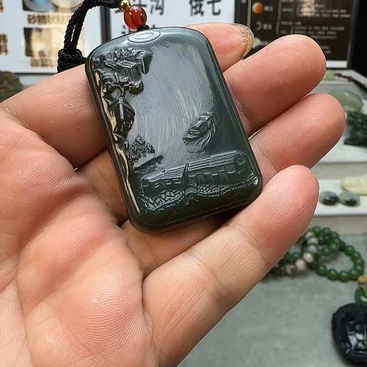 和田玉未镶嵌颈饰