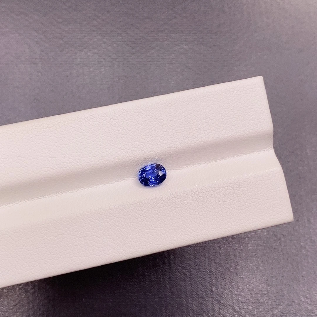 裸石蓝宝石0.88克拉