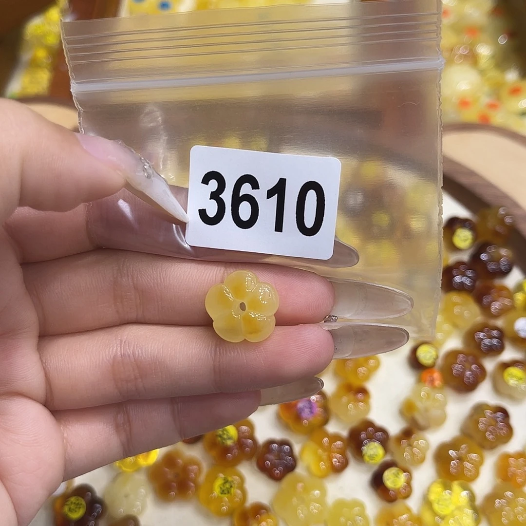 盖***盖琥珀未镶嵌珠宝奇石