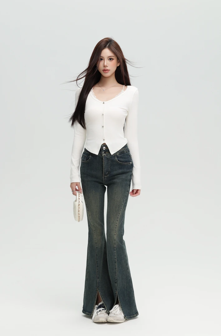 ZHOUZ CHIC【新品8折】温柔简约拼接蕾丝边V领针织衫上衣百搭气质