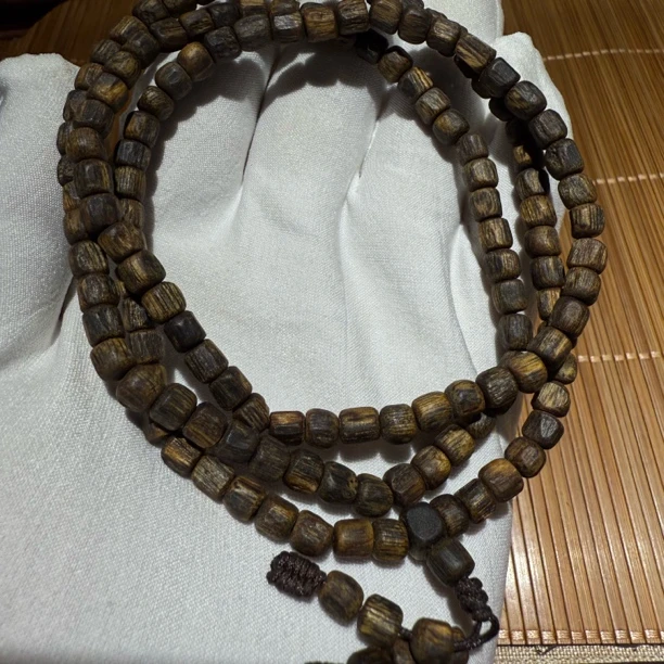 沉水乌身白棋红油树心料毫米多圈花香蜜香凉意13克多样性发一