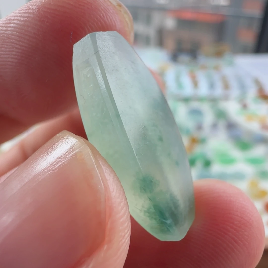 未镶嵌定制翡翠定制翡翠毛货不退不换