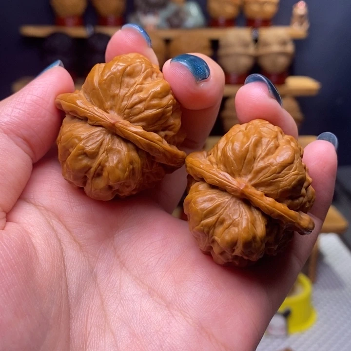 文玩核桃把件蛤蟆头28号