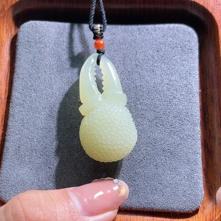 【闪购商品】和田玉颈饰未镶嵌