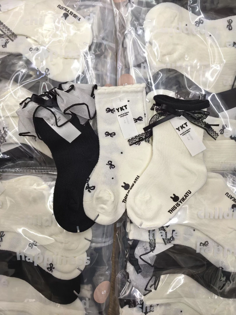 伊卡兔正品童袜春夏新款黑白色系日系蝴蝶结舞蹈花边网眼中筒8020