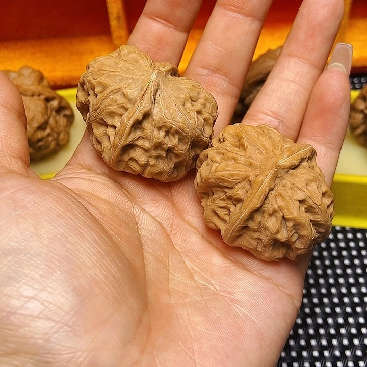 吊坠文玩核桃门头沟元宝