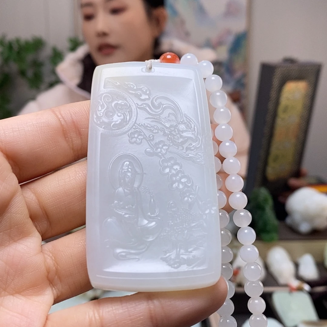 和田玉未镶嵌颈饰