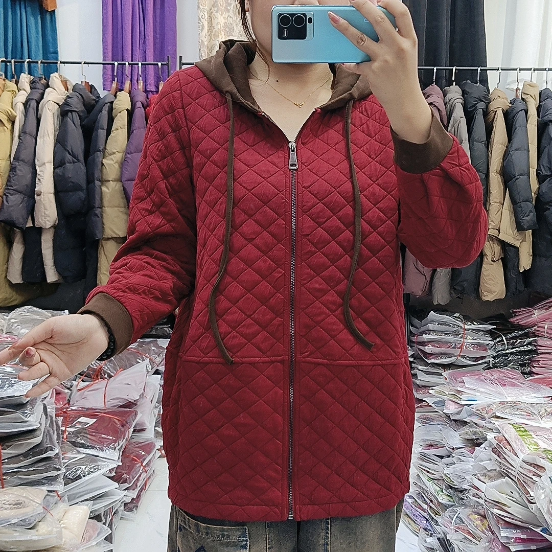 2025秋季新款中款连帽外套盖屁股休闲时尚宽松显瘦妈妈装女士