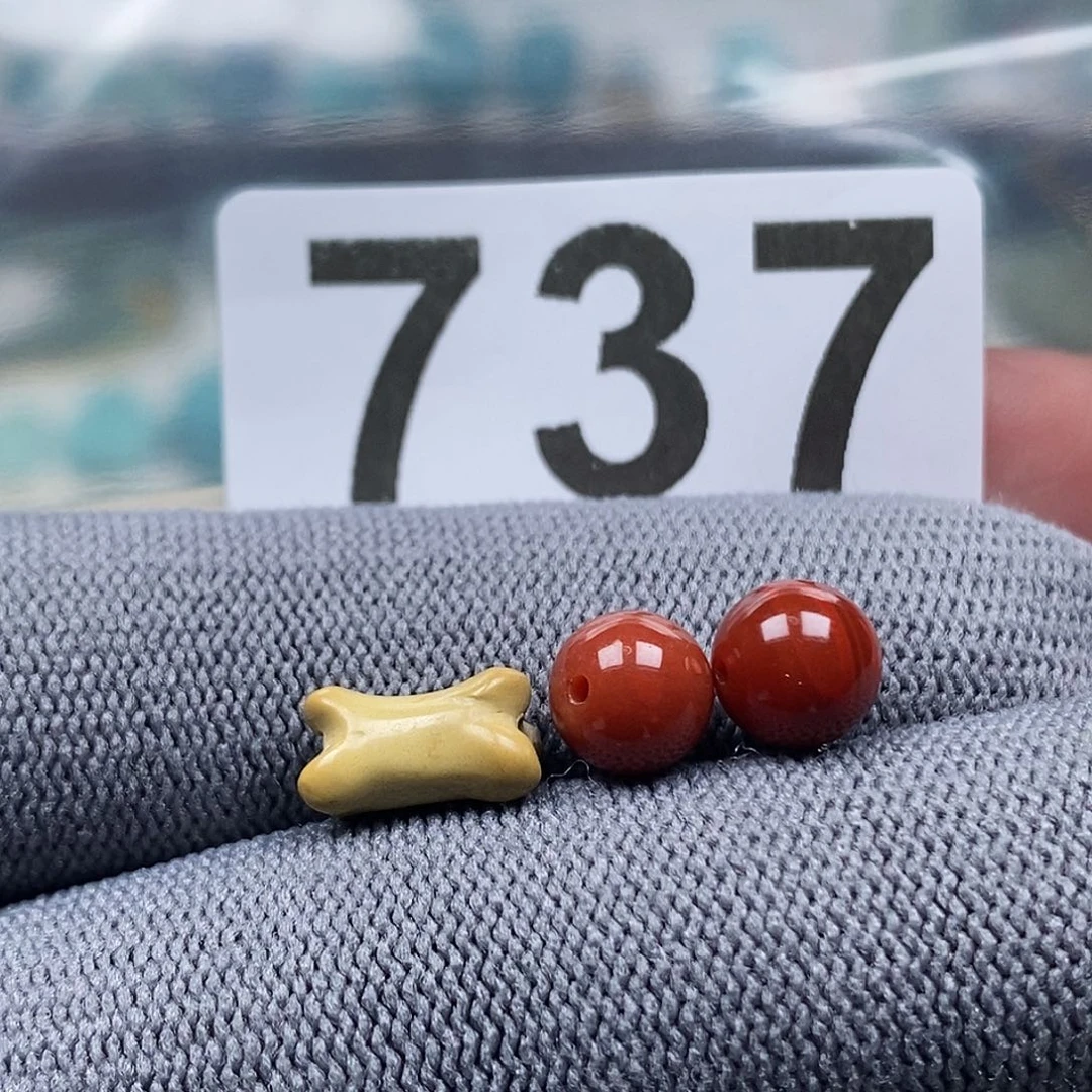 未镶嵌南红玛瑙珠宝奇石