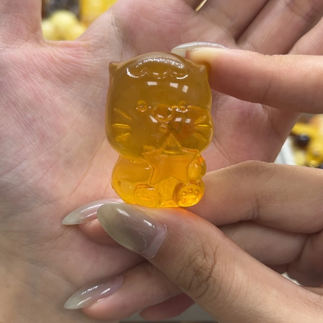 琥珀未镶嵌颈饰天然琥珀俄料猫咪款