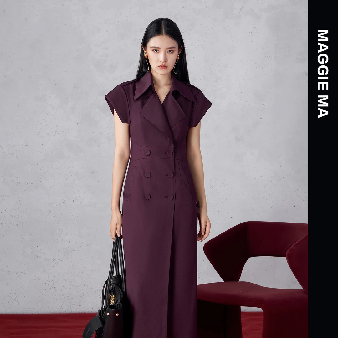 MAGGIE MA马婧设计师款紫红色尊贵高雅气质收腰大衣293C
