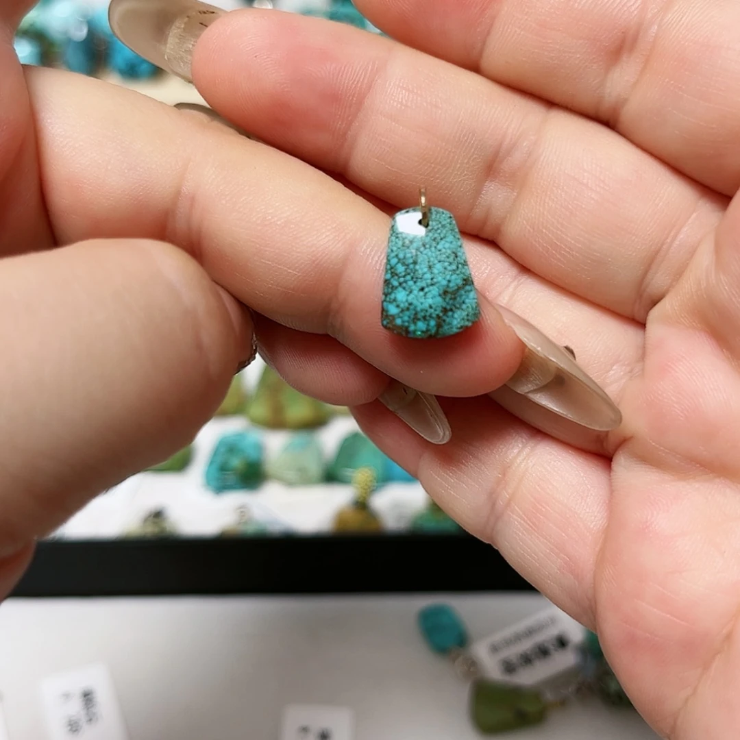 【闪购商品】未镶嵌南红玛瑙珠宝奇石