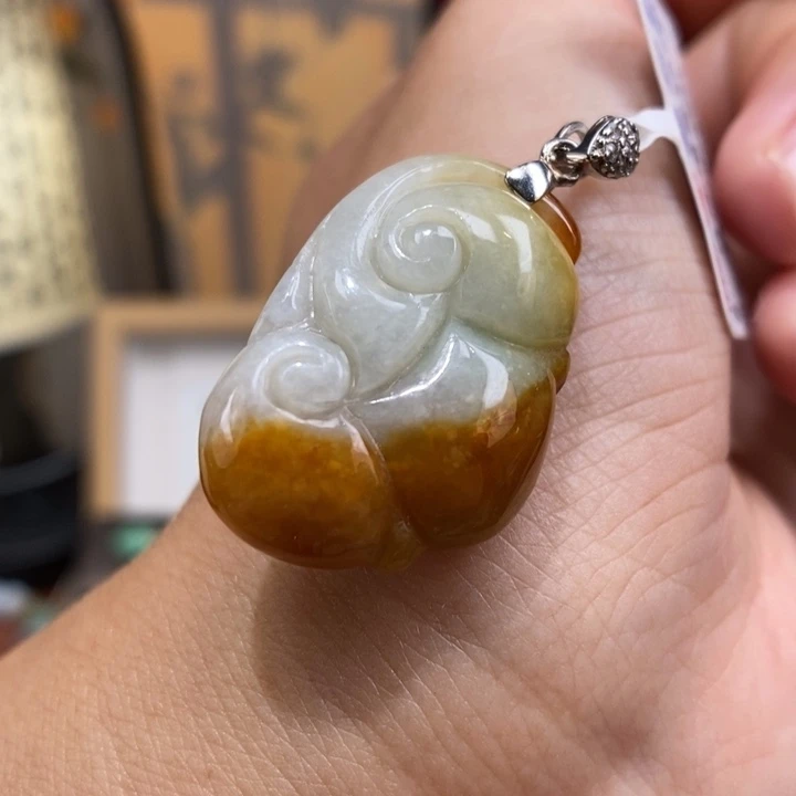 【闪购商品】颈饰银S925镶嵌翡翠16
