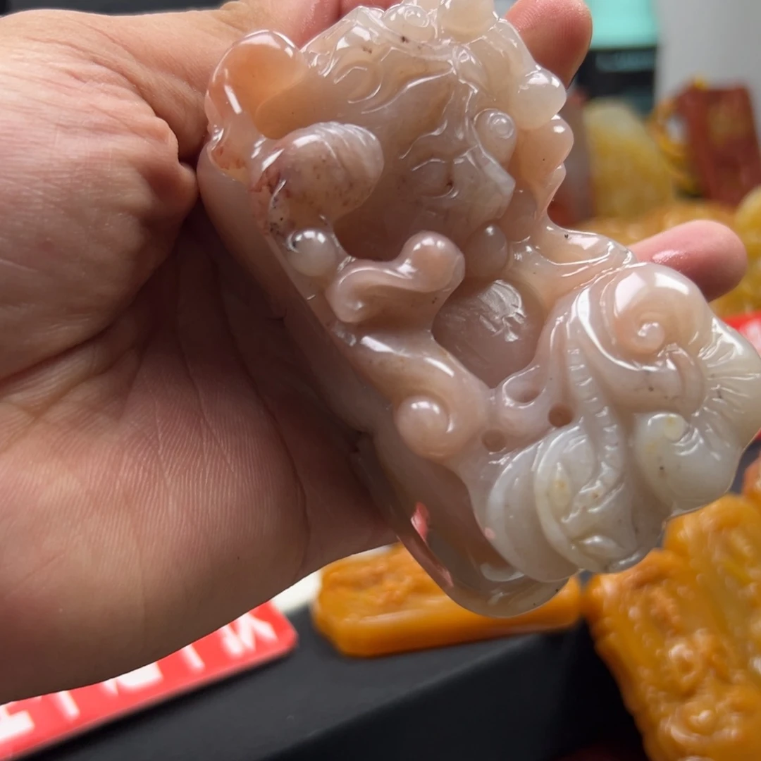 石英质玉（黄龙玉）未镶嵌hly