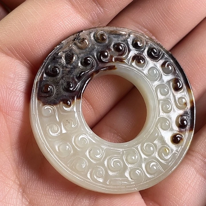 未镶嵌和田玉挂件