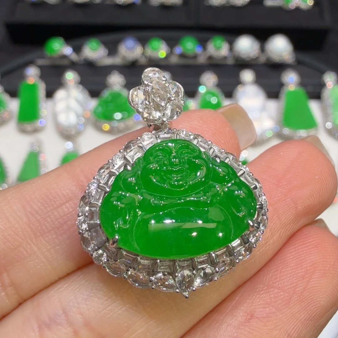 翡翠18K金镶嵌颈饰收到货48小时鉴赏期