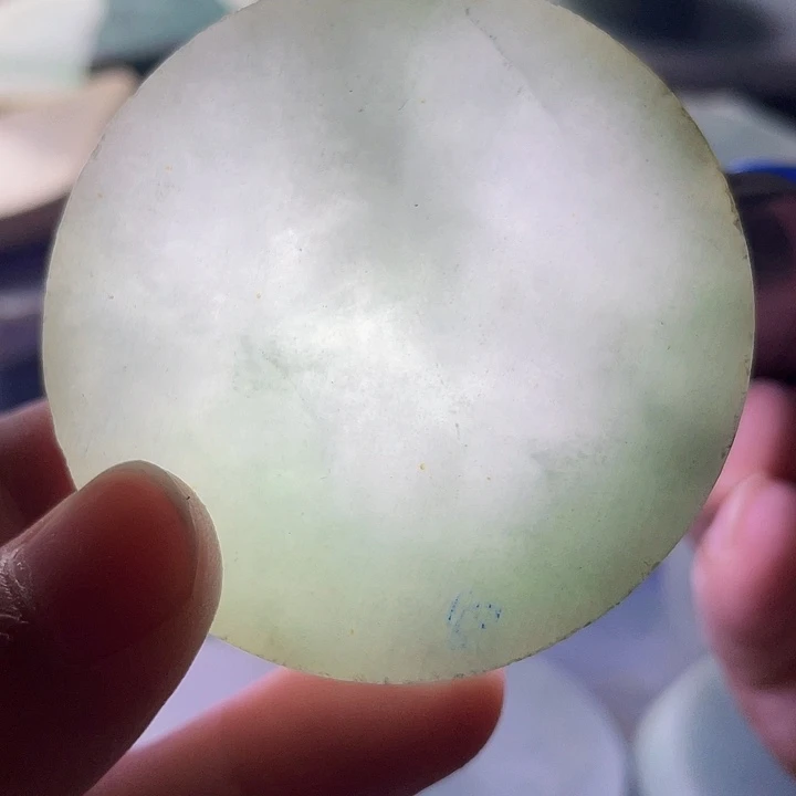 翡翠挂件未镶嵌毛料83