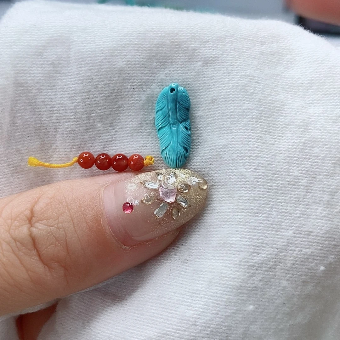 南红玛瑙未镶嵌珠宝奇石