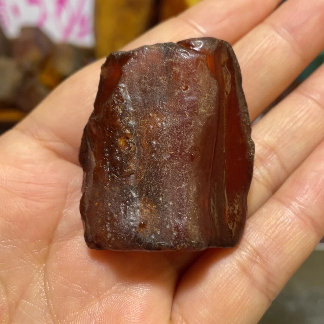 定制琥珀未镶嵌四****）原石