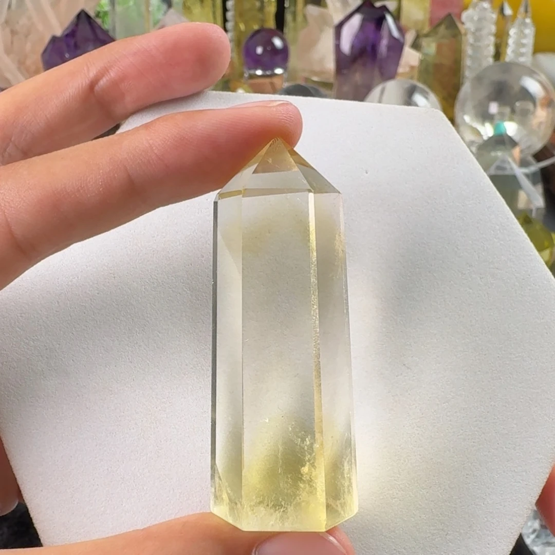 水晶珠宝半成品未镶嵌黄水晶
