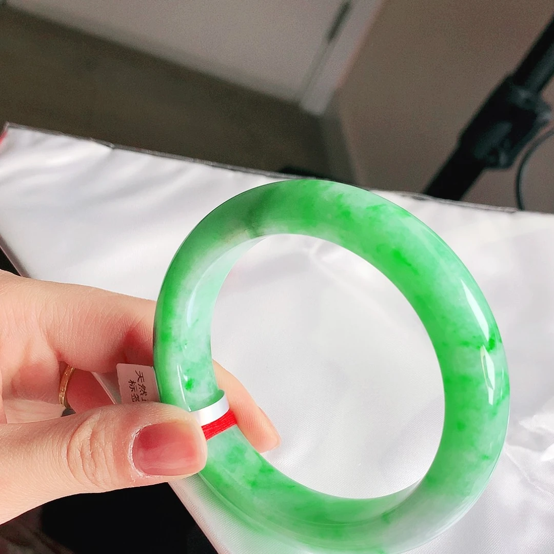 翡翠未镶嵌手镯缅甸天然a货翡翠手镯