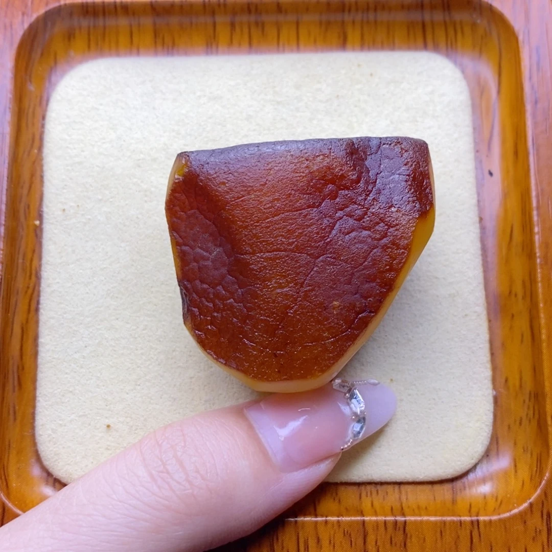 定制琥珀未镶嵌陈