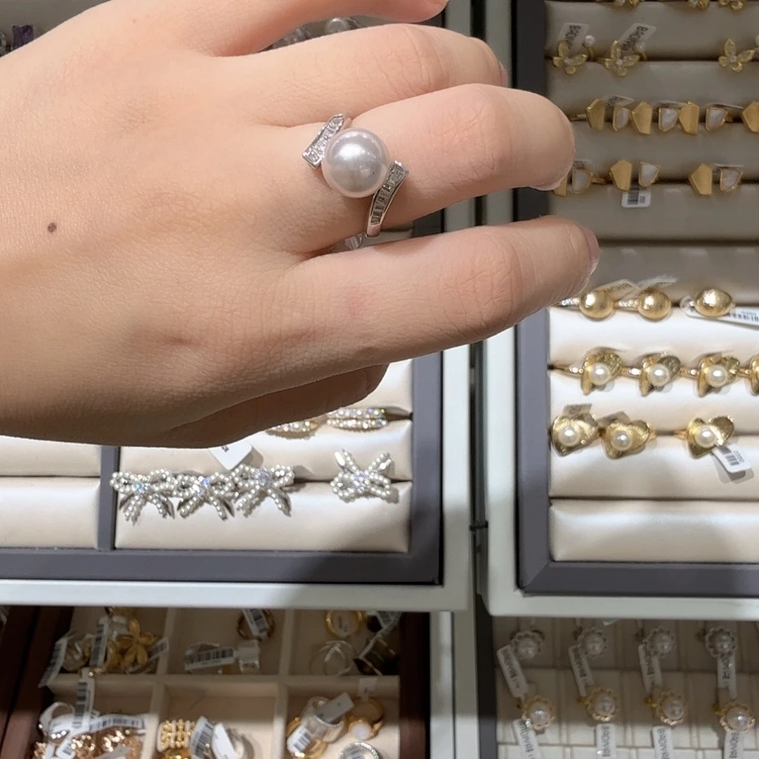 三醋酯纤维珍珠戒指