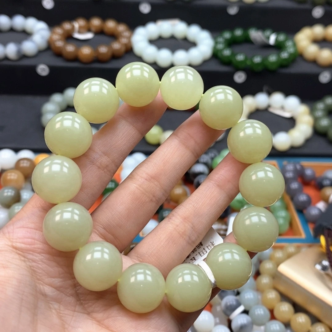 未镶嵌手串和田玉L卡16