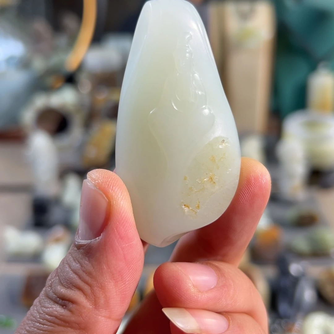 和田玉未镶嵌颈饰真皮真色