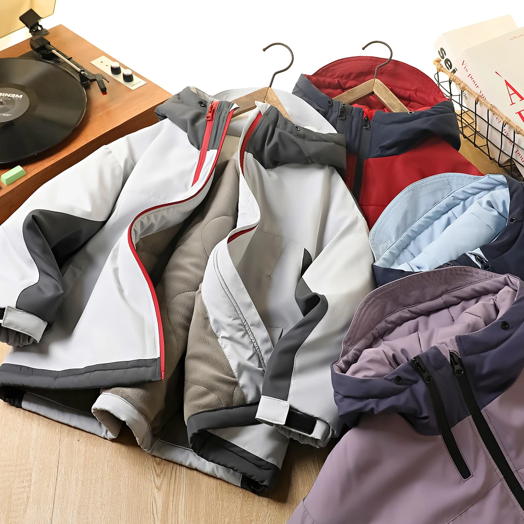 中大童撞色夹棉三防棉服冲锋衣