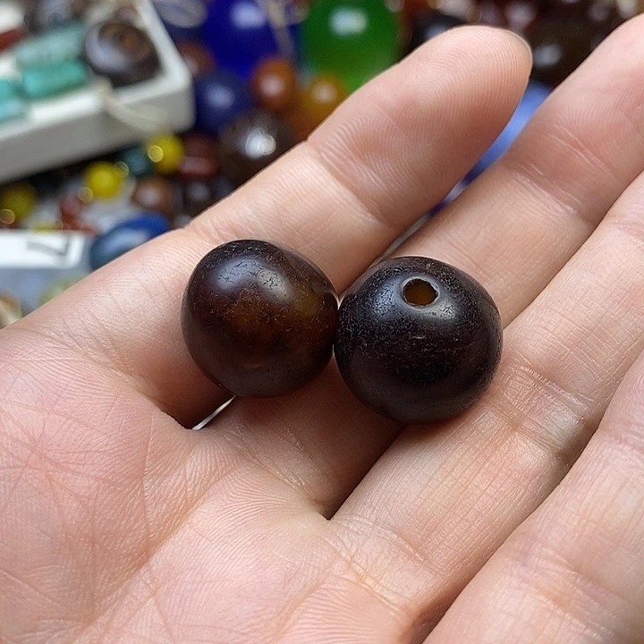 未镶嵌颈饰玛瑙/玉髓宝***族