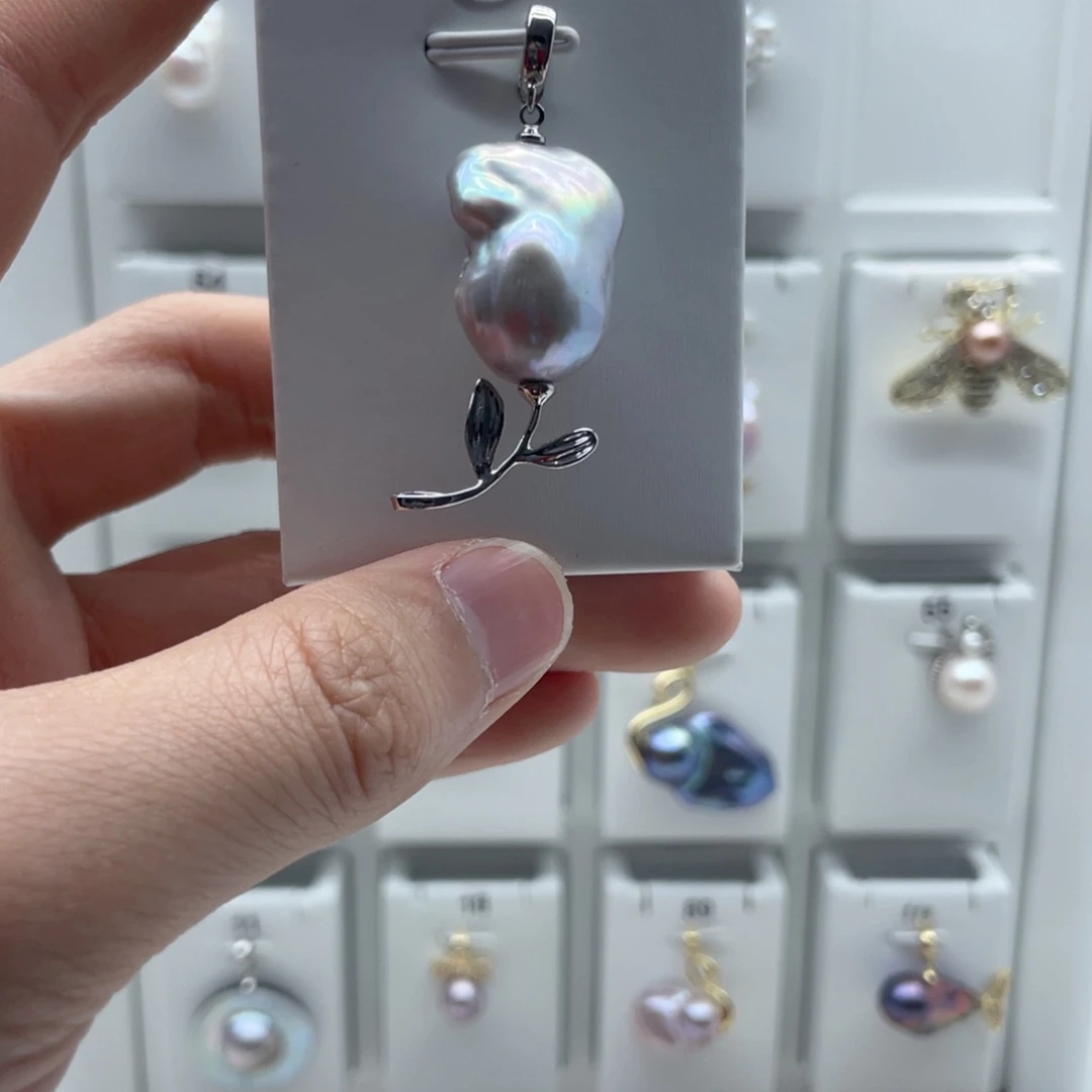 淡水珍珠颈饰合金