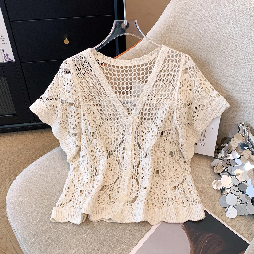 2025夏新款洋气镂空V领开衫薄款短袖复古钩花蕾丝针织上衣DXKS003