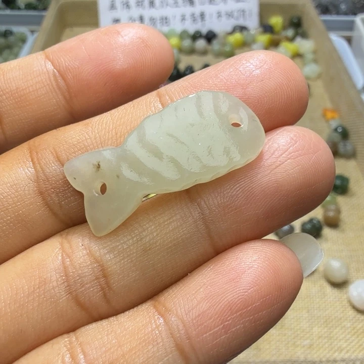 和田玉未镶嵌珠宝奇石