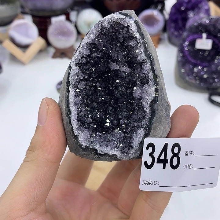 大型摆件（非配饰）未镶嵌水晶