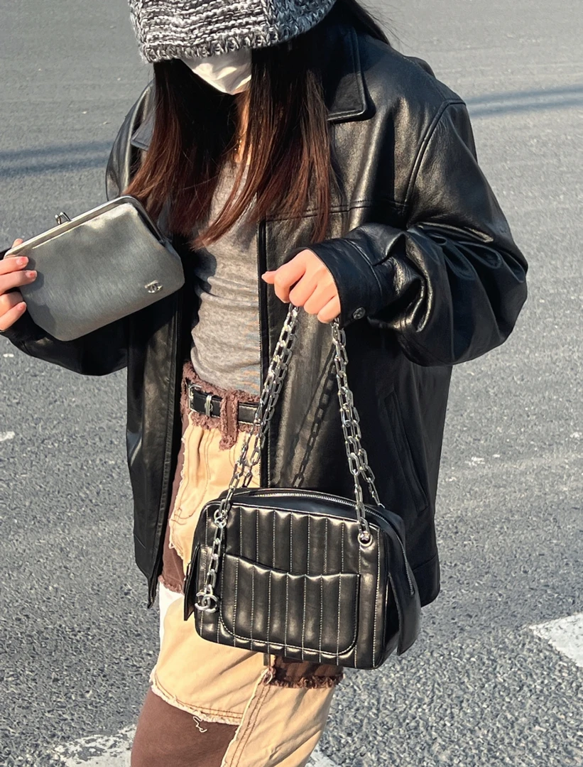 95新 Chanel/香奈儿 黑银外缝线链条单肩包