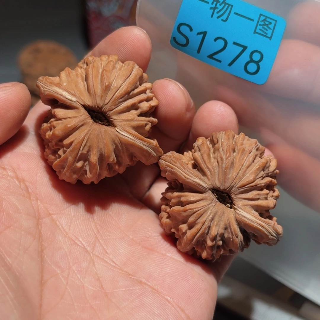 文玩核桃把件蓟县楼