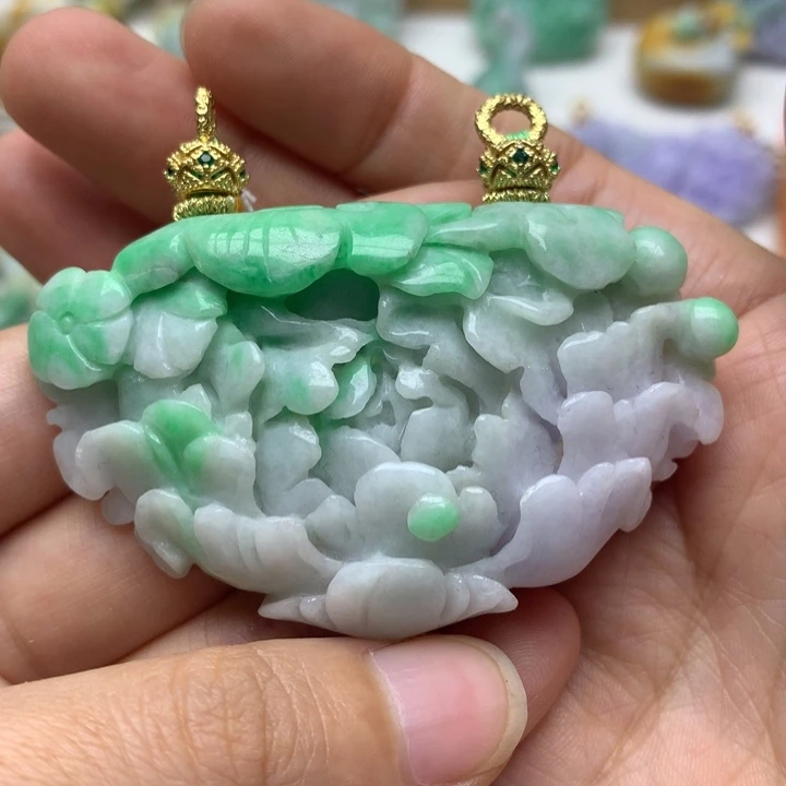 颈饰未镶嵌翡翠翡翠