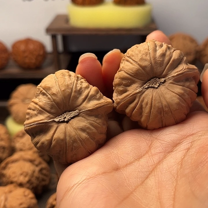 文玩核桃吊坠南瓜