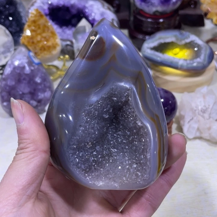 紫晶水晶摆件未镶嵌