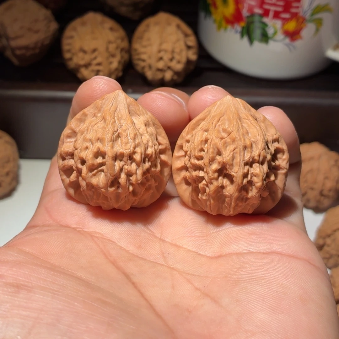 文玩核桃吊坠35.5七步沟