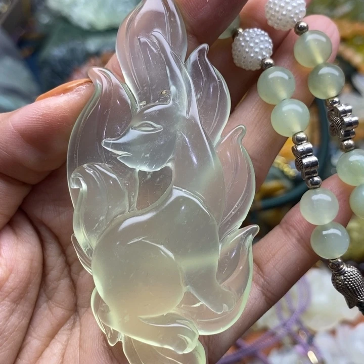 蛇纹石玉未镶嵌吊坠