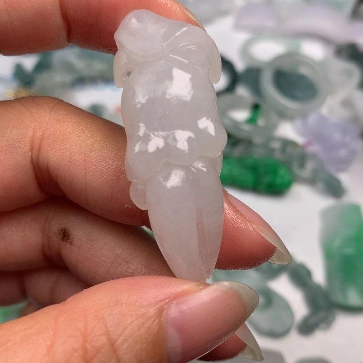 未镶嵌定制翡翠翡翠