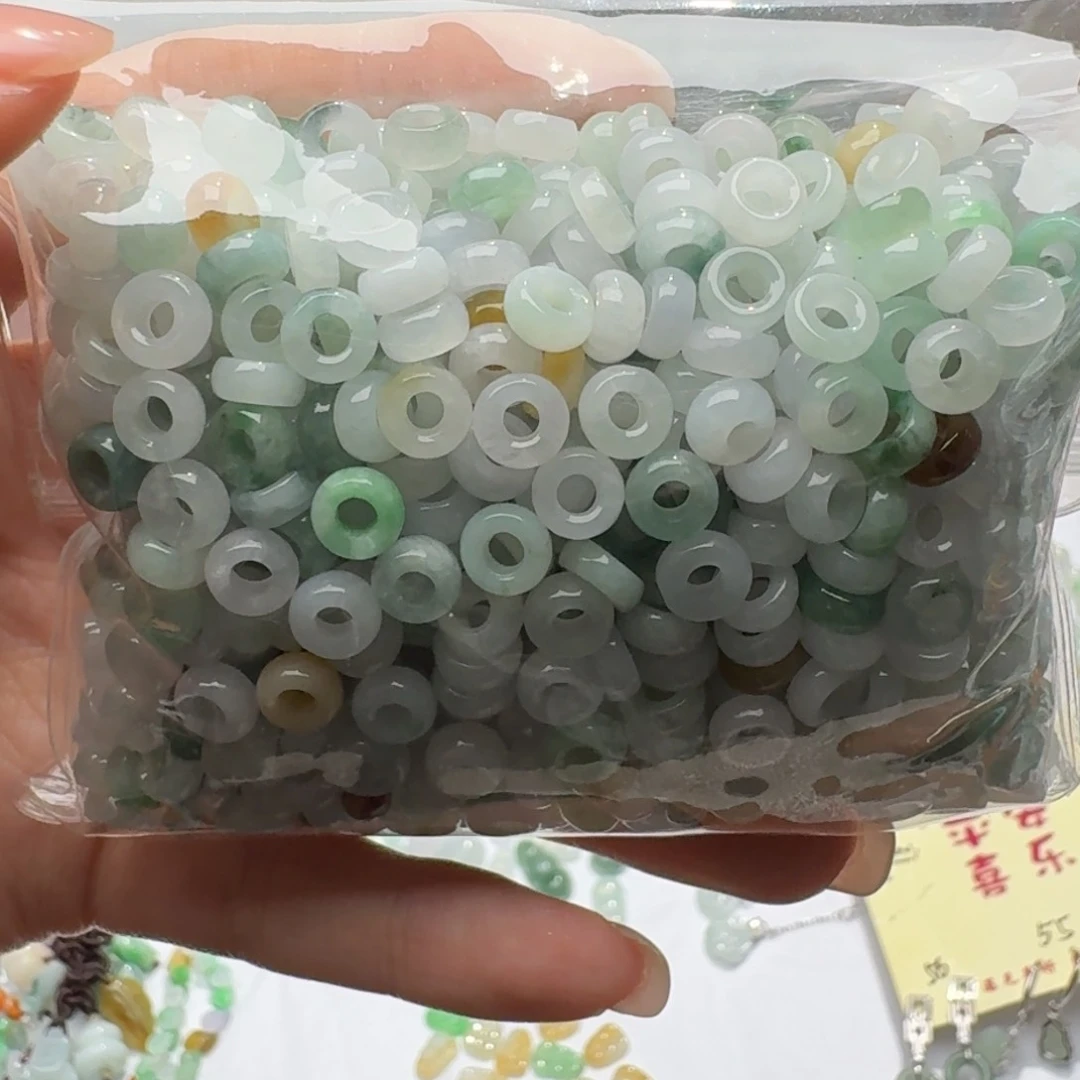 未镶嵌挂件翡翠福利20个，不包邮，拍邮费发货