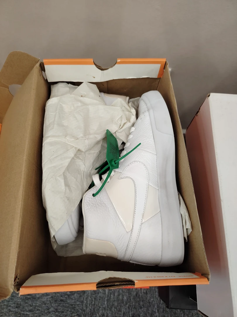 nike 经典配色鞋型 97号   40码