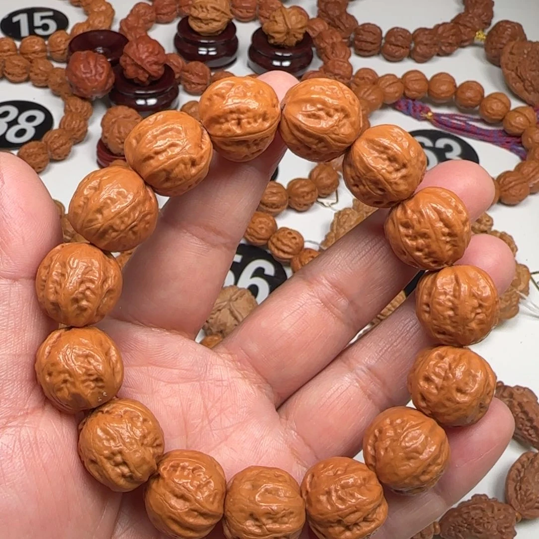 文玩核桃吊坠粗筋八棱