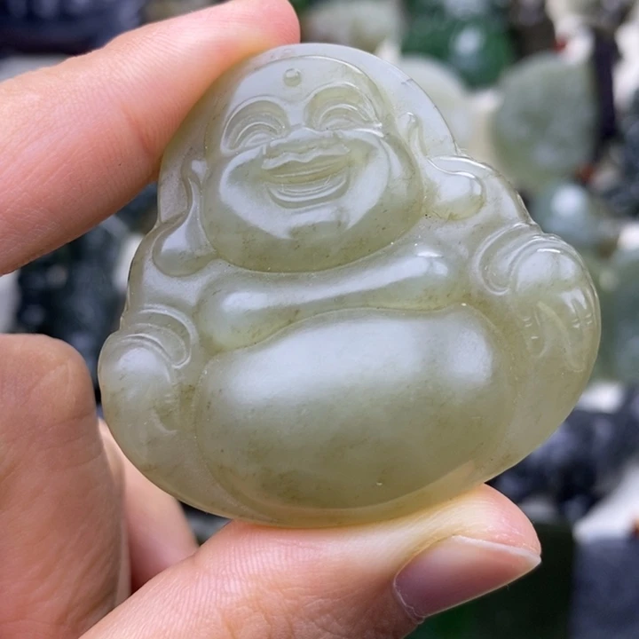 颈饰未镶嵌和田玉