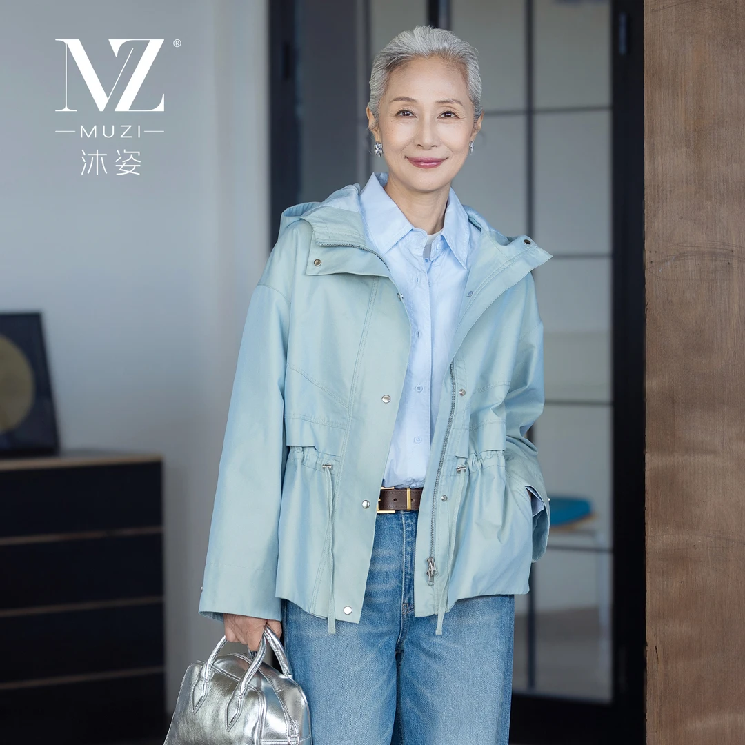 【完颜赫】秋季新款连帽风衣外套时尚收腰中年妈妈女装森系休闲风衣