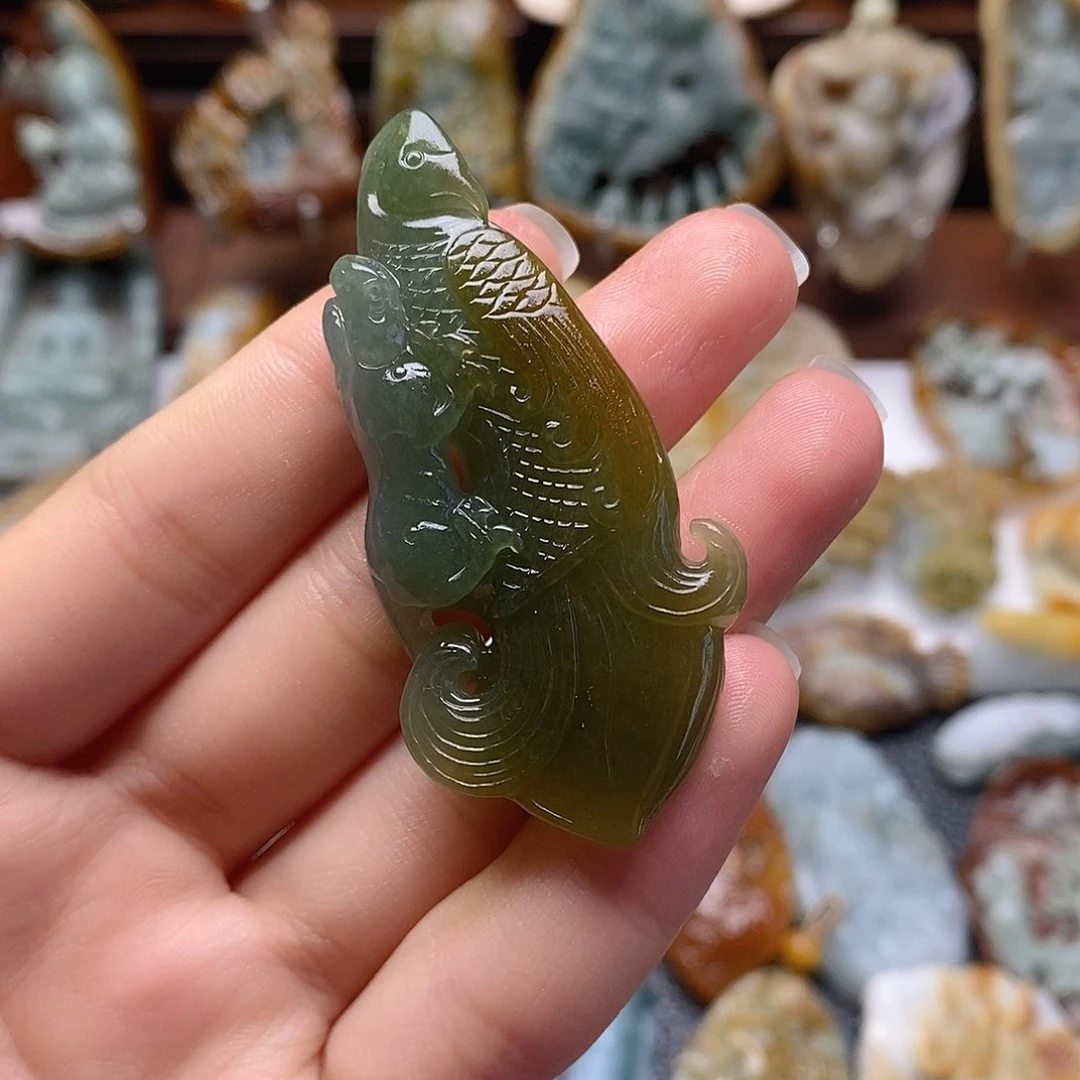定制翡翠未镶嵌翡翠